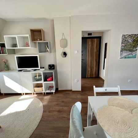Dockview Atelier Apartment Burgas City Exterior foto