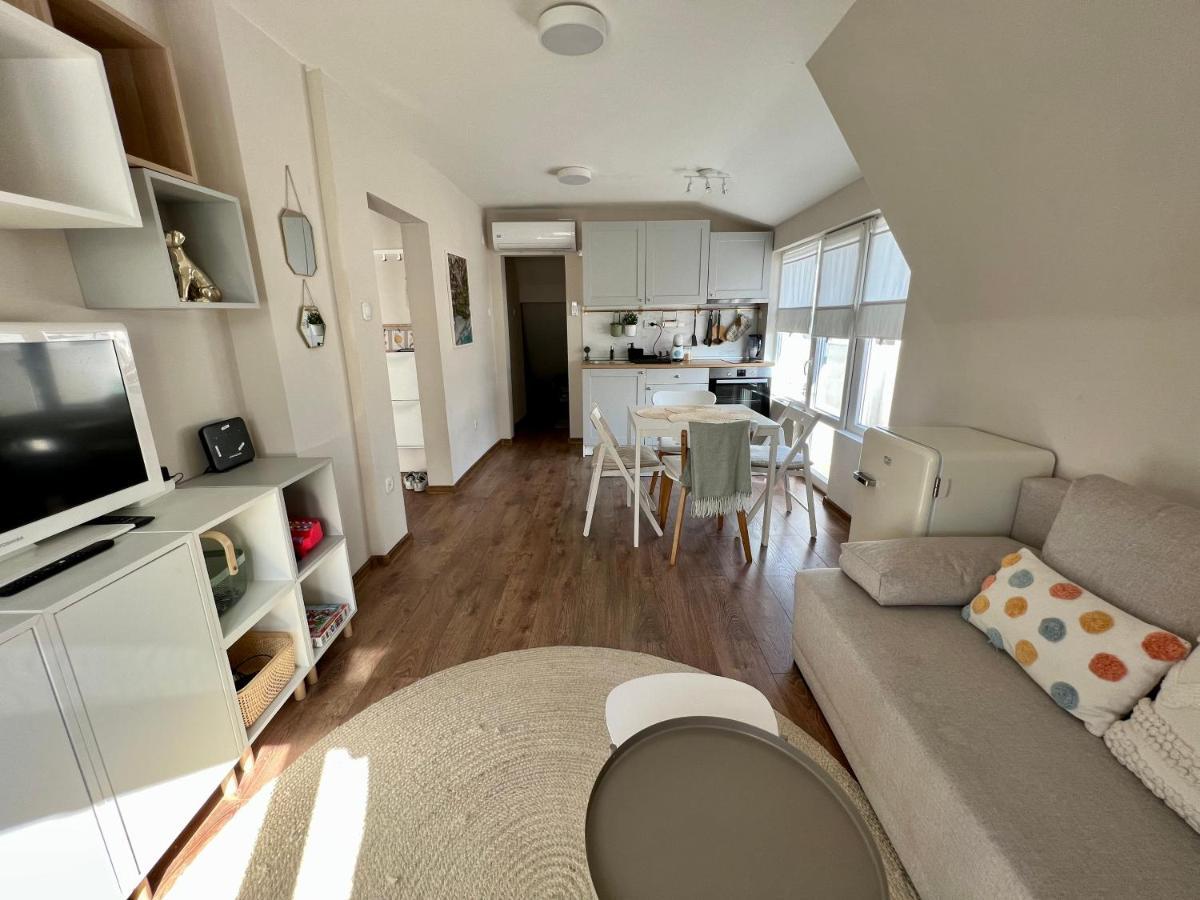 Dockview Atelier Apartment Burgas City Exterior foto